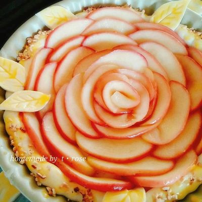 バラのアップルパイ