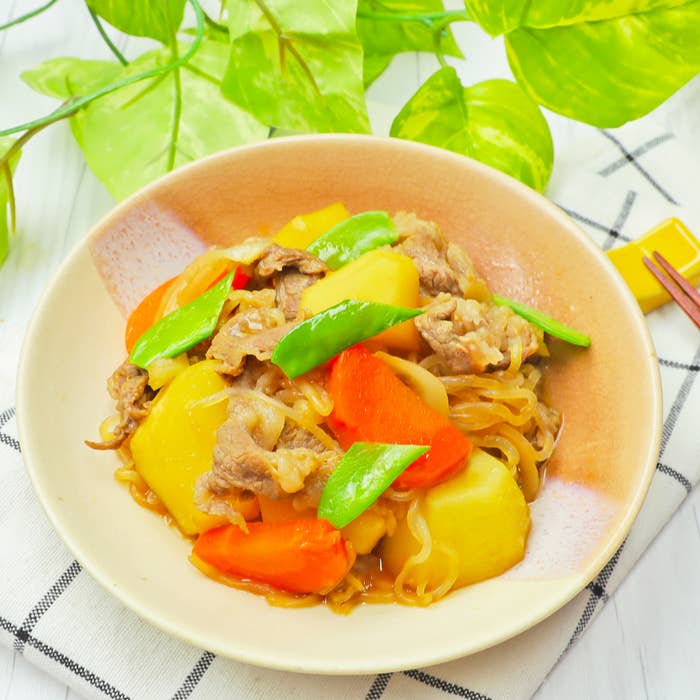 お酢でさっぱり肉じゃが