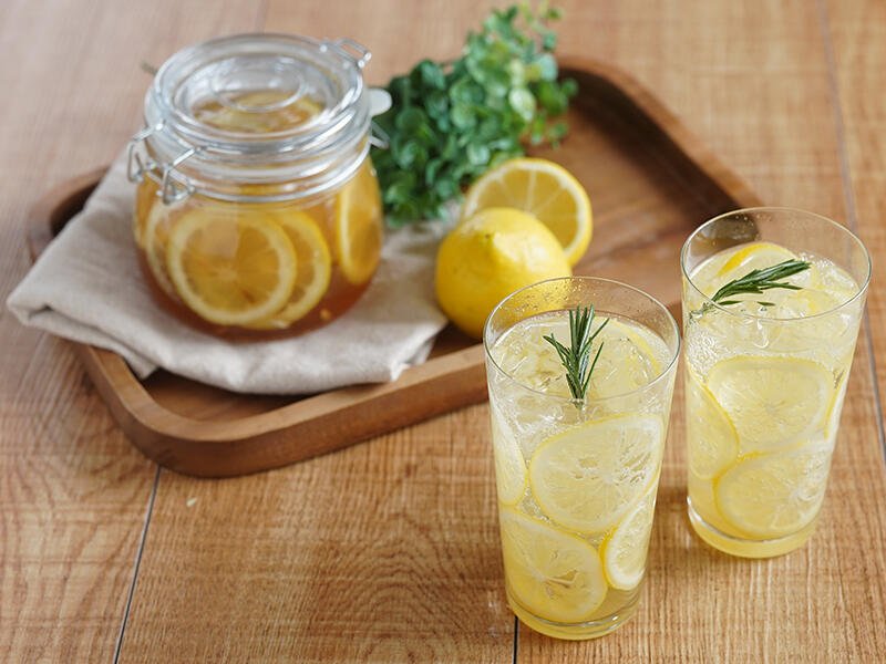 京乃晴れ姿簡単低糖質ダイエットレシピレモネード @kyohare_jp . □調理時間 5分 . □材料 2人前砂糖大さじ1 レモン汁大さじ1はちみつ大さじ1 お湯300cc . □作り方Instagram