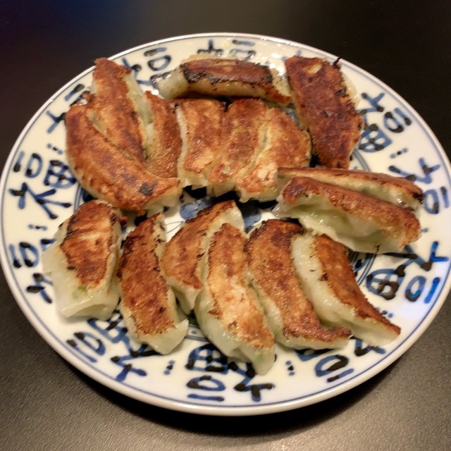 移転 餃子専門 さかい食品 三ノ輪店 - 荒川一中前 餃子食べログ