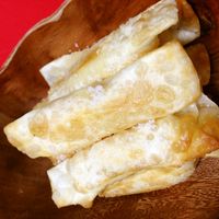 餃子の皮で♪ツナとポテトとチーズのサモサ