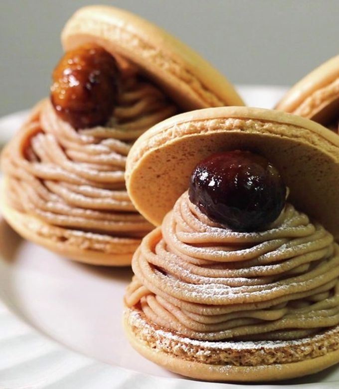 甘栗むいちゃいましたアレンジレシピ＜スイーツレシピ＞ 栗の粒つぶ入りモンブランクリームのパンケーキ クラシエ