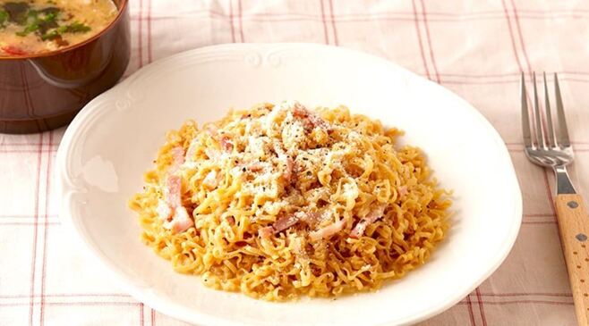 1度で2度おいしいチキンラーメン油そばレシピ