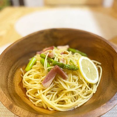 フレッシュトマトとベーコンのアンチョビバターパスタクラシル