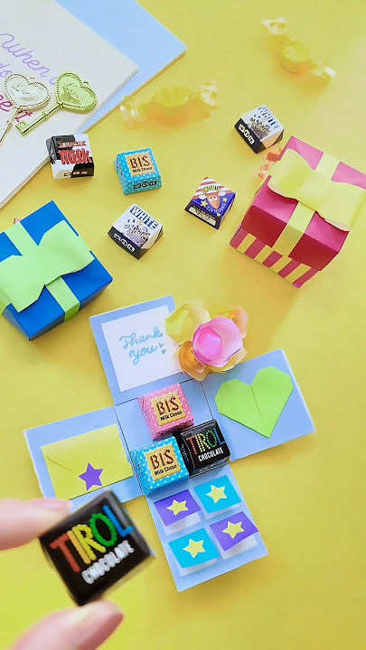 Amazon.co.jp:プチギフト お年賀 バレンタイン ホワイトデー チロルチョコ オリジナル ラッピング済み チョコ ホワイトデー お配りばら撒き プチギフト３個入り×１０セット職場 PTA イベント 来店プレゼント お返し 人気 小分け 会社 企業 子供会 大量 景品