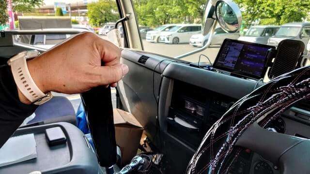 アームロールとは？操作方法や操作時の注意点を解説！人気車種や中古購入時のポイントも紹介トラック流通センタ