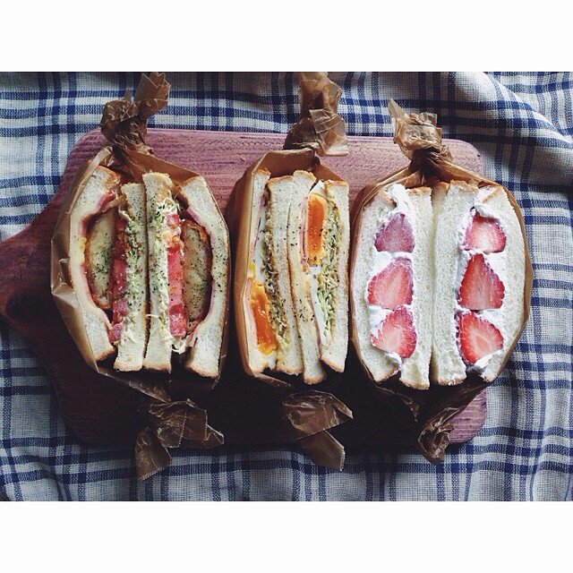 使うのはクッキングシートだけ！サンドイッチ屋の包み方ももすけ_萌え断サンドの作り方が投稿したフォトブックLemon8