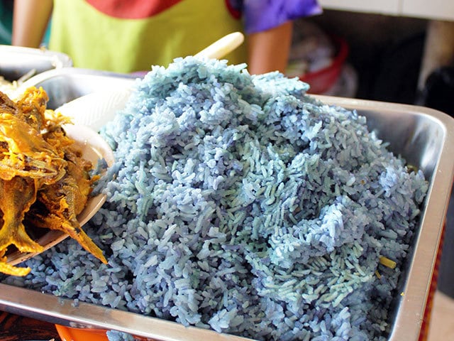 青い食べ物・飲み物・お菓子集めましたしっぱいプロンプト