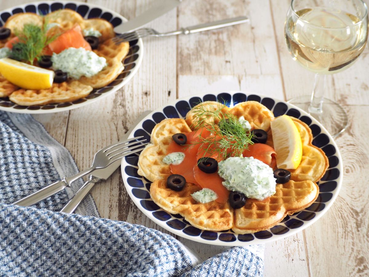 ワッフルな日塔と壁の日々