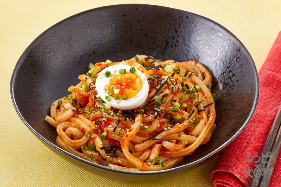 基本からアレンジまで！思わずつくりたくなる「冷凍うどん ごま油」のレシピ集クックパッド