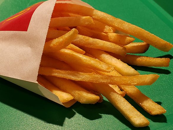 冷凍フライドポテトを揚げずにトースターでおいしく作る小ワザ « 女子SPA