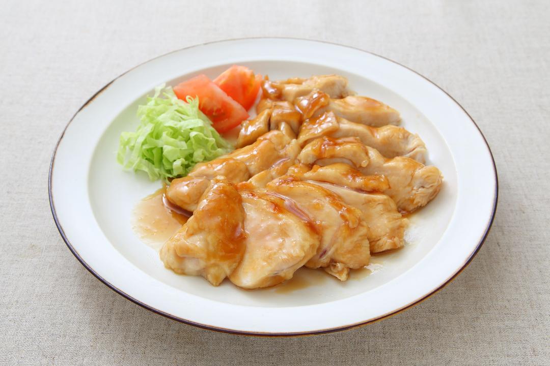 鶏と彩り野菜の黒酢炒め