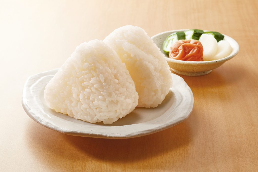 びっくり美味しい！コンビニ風塩おにぎり by claire0147クックパッド簡単おいしいみんなのレシピが392万品