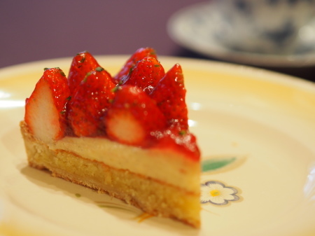 万能クリーム！！家庭で作れるプロが教える美味しいクレームダマンドの作り方