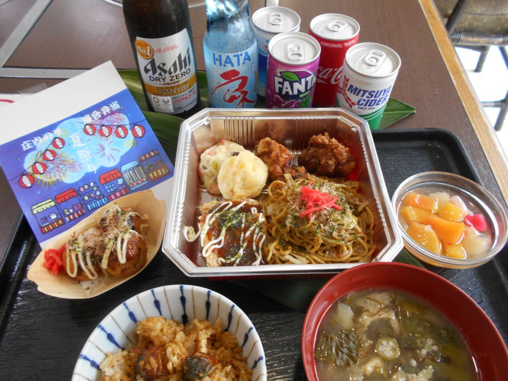 介護施設の夏祭り企画と言えば？食べ物の屋台でみんな満足大賑わい