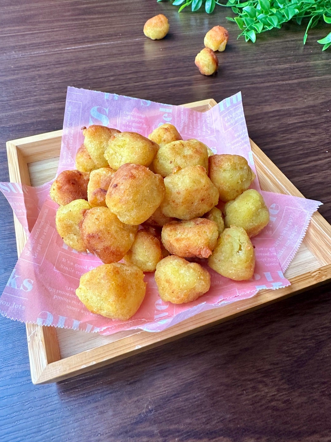 ほろほろスノーボールクッキー ～小麦・バター・卵・大豆なし: タモリサクミの米粉はロマン