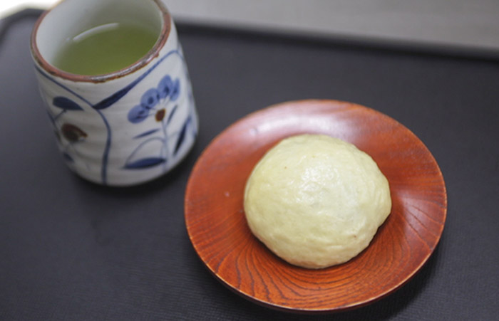 重曹 タンサン とベーキングパウダー お菓子のお話共立食品株式会社