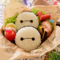 ベイマックスとモチのお弁当。ベイマックス弁当