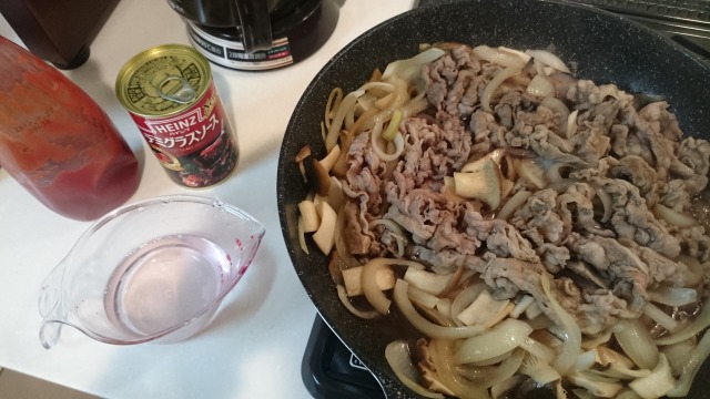 Amazon.co.jp: ハインツHEINZハッシュドビーフ ソース デミグラス仕込み 180g2～3人前ハヤシライス レトルトハヤシライスの素 ハヤシルゥ 簡単調理・煮込み3分・トータル5分で完成 : 食品・飲料・お酒