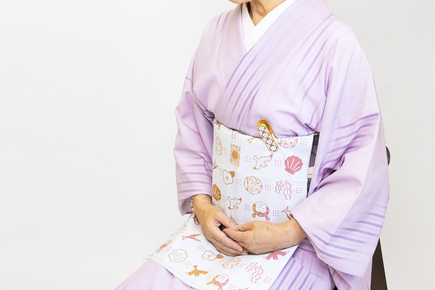 Amazon袂留め クリップ 美容スキット たすき ファッションクリップ お茶 水仕事 仲居さん おしゃれ 食事 ナプキン留め 着物 浴衣 着付和装 和小物オレンジ和装小物 通販