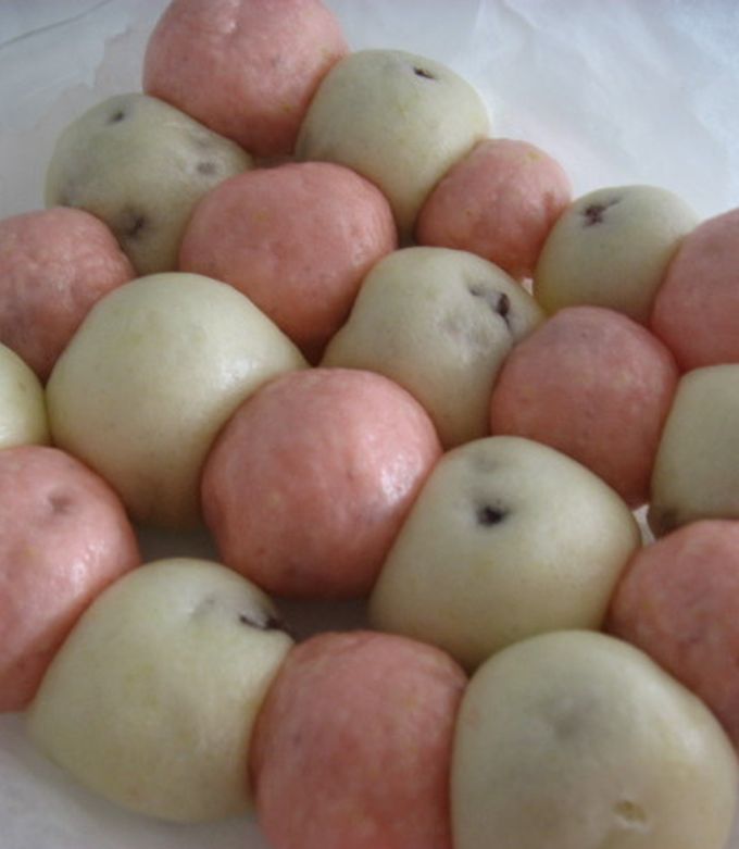 卒業・入学のお祝いに!「桜の紅白饅頭」レシピ富澤商店