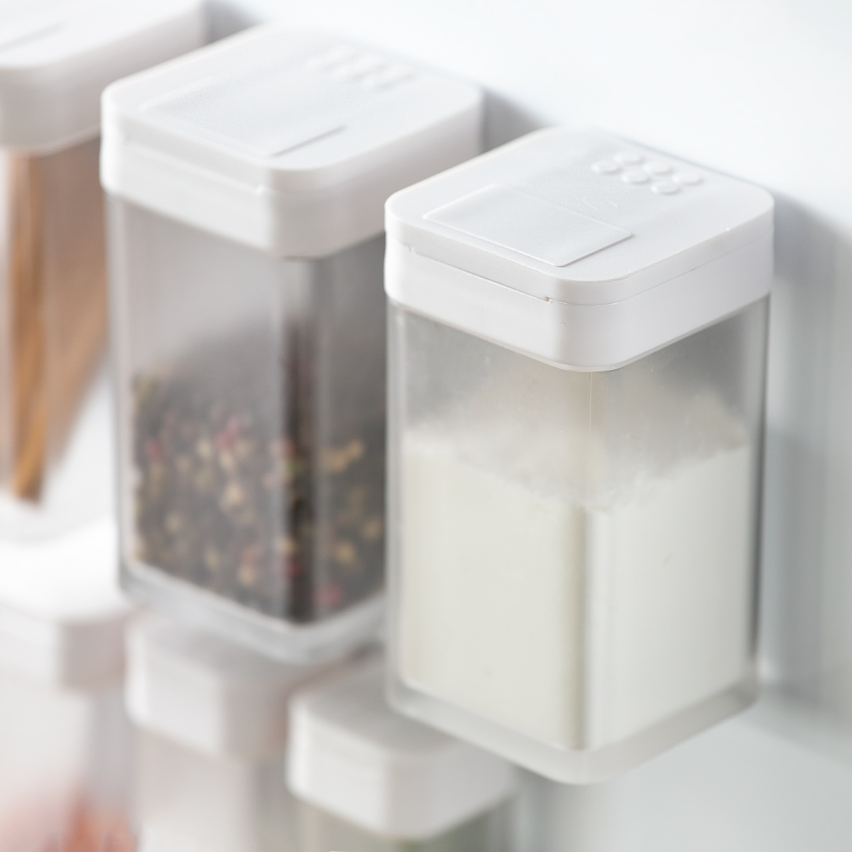 ダイソーの攻めているマグネット調味料ボトル : IEbiyori 鹿児島 整理収納アドバイザー Powered by ライブドアブログ