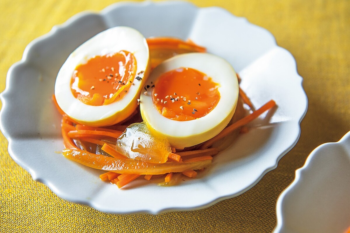 わさび醤油でいただく おかか卵かけごはん