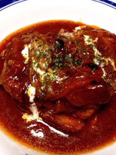 若鶏の赤ワイン煮込みフランス 500g 2~3人分いちまる厨房 世界の地方料理工場直売の冷凍食品通販ショップ