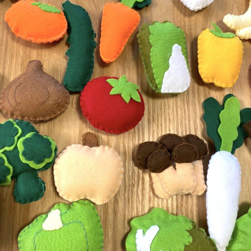 フェルトで作るパプリカ ピーマン無料型紙＆作り方 手作りおままごと手芸＊あまなつのフェルトキッチン＊