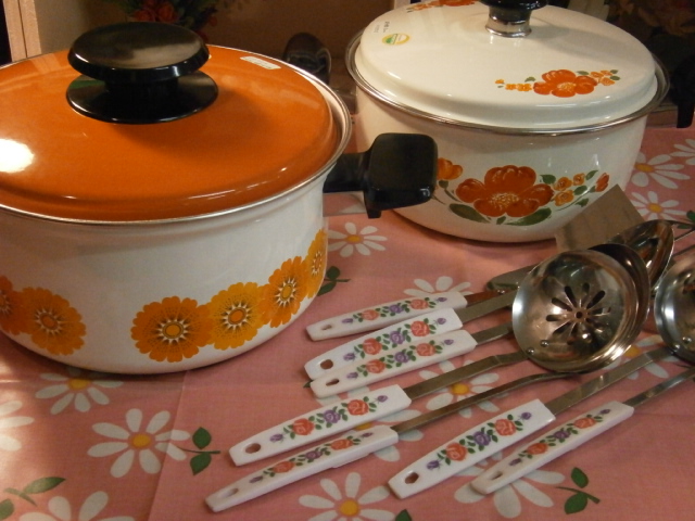 昭和レトロ キッチン用品 3点 まとめ売り - メルカリ