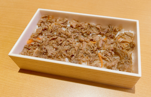 回転寿司チェーン店の2024年「おせち」5選。くら寿司やスシロー、はま寿司などおすすめ一覧 - macaroni