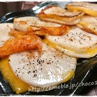 切って焼くだけ。ベーコンチーズのハッシュド大根