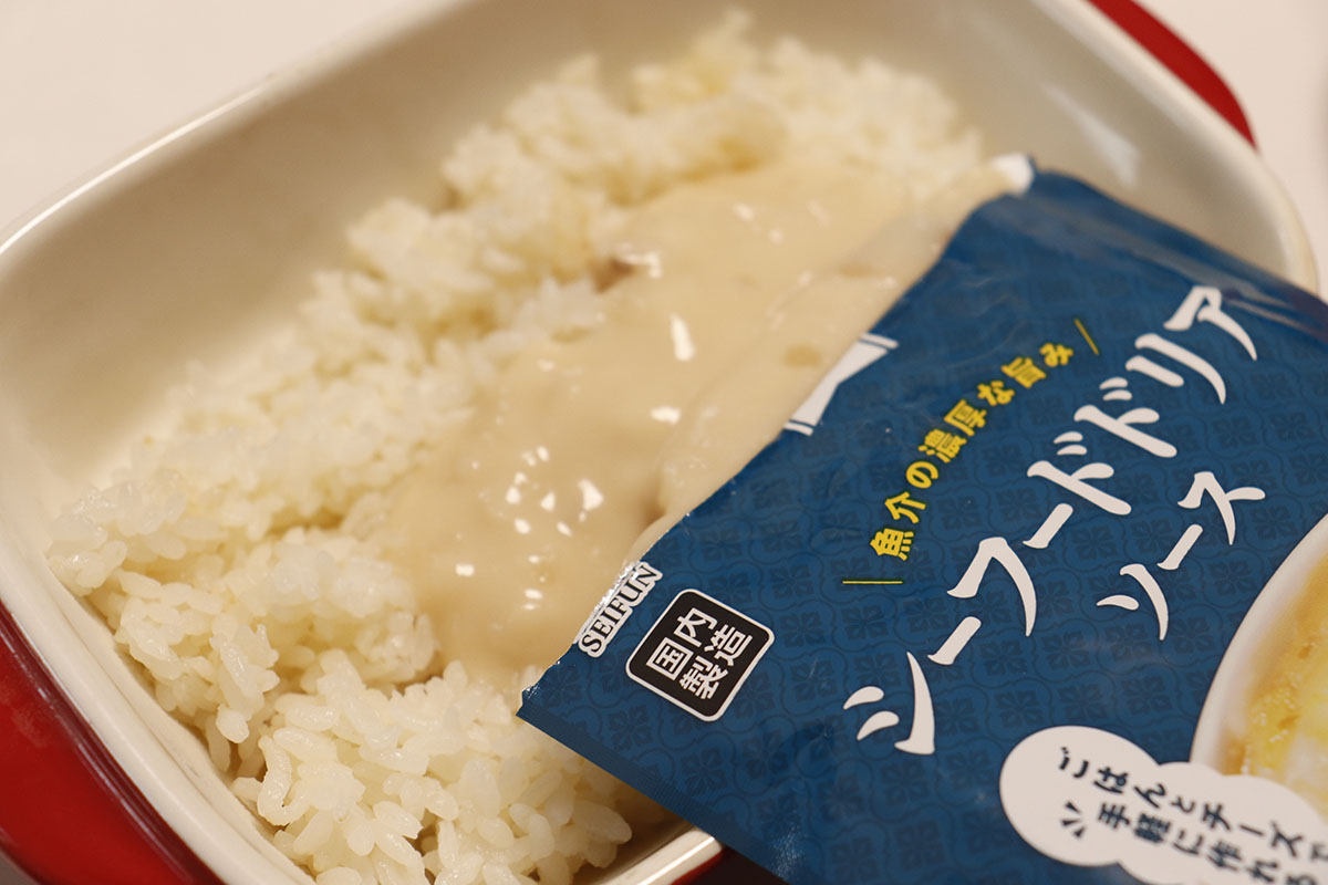 業務スーパーの「ホワイトソース」は1kg入り！アレンジレシピはドリアとグラタン◎イチオシichioshi