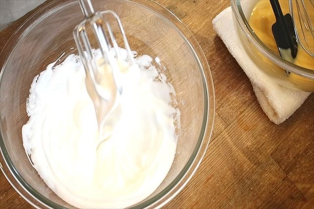 ハンドミキサーの選び方をお菓子作りのプロが解説!メレンゲの上手な泡立て方やレシピも紹介