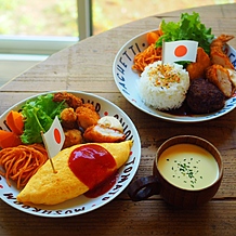 ガスト 大人のお子様ランチじゃん ！小学生が考えたみたいな お肉たっぷりメニュー 好きなもの全部盛りで幸せすぎる