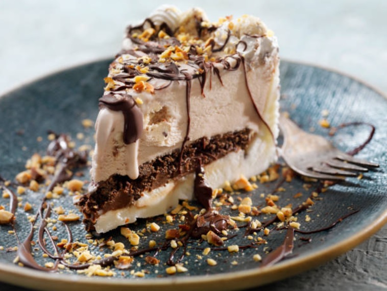 基本からアレンジまで！思わずつくりたくなる「アイスケーキ バースデー」のレシピ集クックパッド