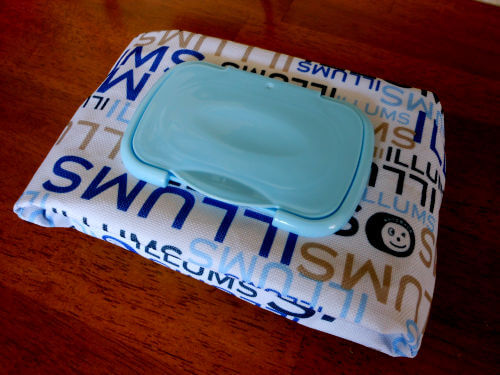 100均 持ち運びに便利なウェットティッシュケース5選！機能性フタもkosodate LIFE 子育てライフ