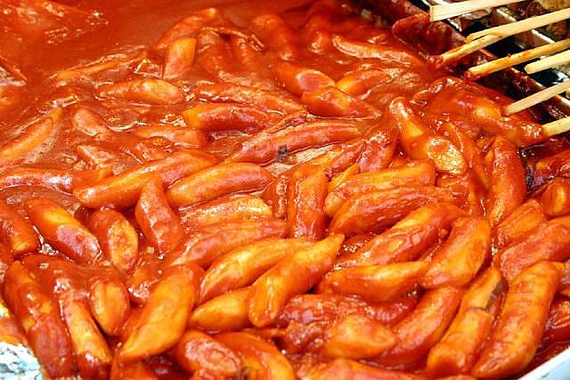 ビビンバは英語で？ 人気の韓国料理Top10を英語で説明しよう！DMM英会話ブログ