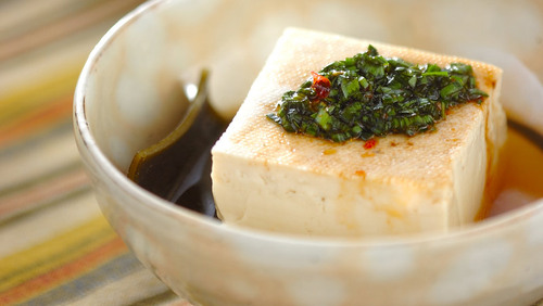 低コストで簡単 湯豆腐の神アレンジ 「え、今日も？」とは言わせない！ボリュームもあって飽きないレシピ、薬味＆たれバリエ付き！ 2ページ目週刊女性PRIME