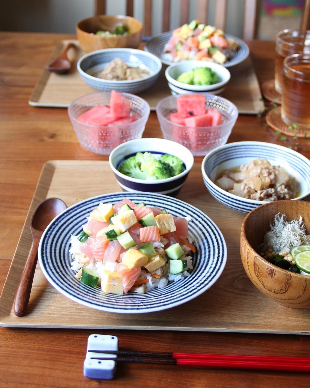 ちらし寿司の献立レシピ30選！おかずもサラダもお吸い物も作る