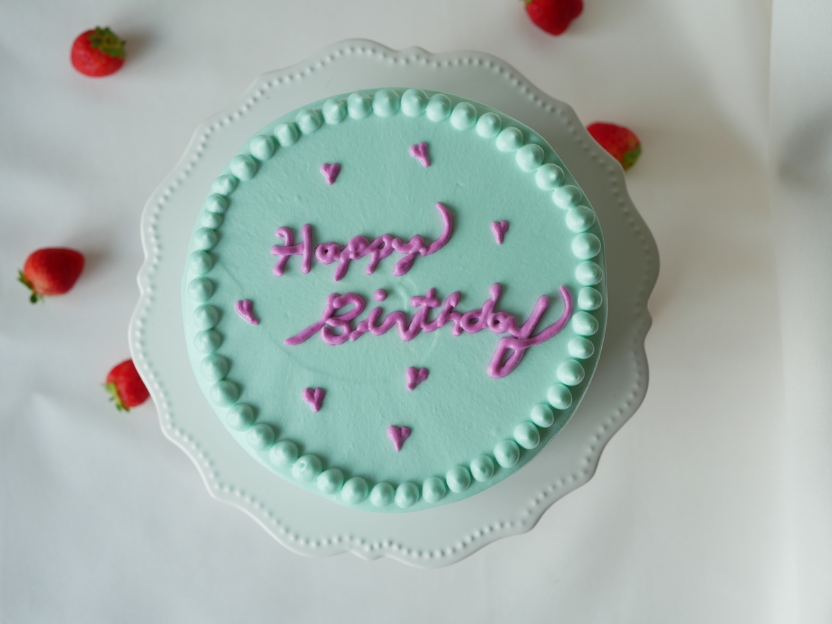 選べるデザイン16種 韓国発 誕生日ケーキ センイルケーキ 4号 2～3名様 推しケーキ 推し活 韓国スイーツ かわいい 人気 バースデー バースデー ケーキ プレゼント お取り寄せ 記念日 ケーキ ギフト スイーツ SNS映え 女性 洋菓子 合格祝い センイル -誕生日ケーキのお