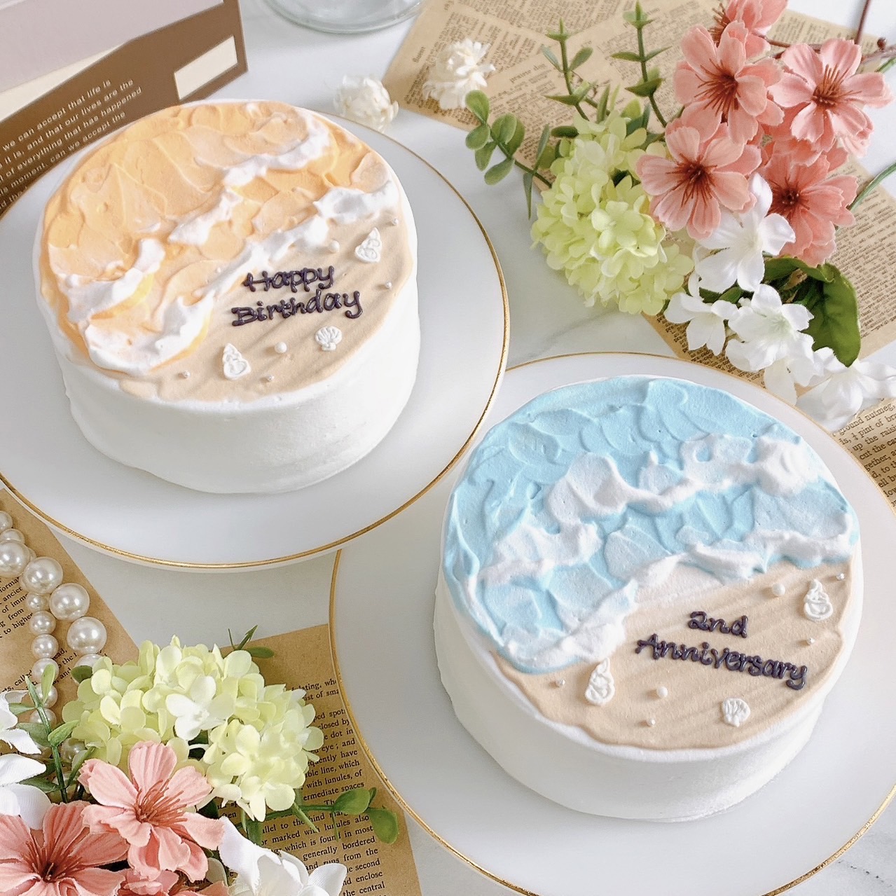 大切な記念日にぴったりの華やかなお花デコレーションケーキ💐✨このバラの一輪一輪に、心を込めてデザインしました。甘さ控えめのクリームとふわふわのスポンジが絶妙なハーモニーを奏でます🍰🎂特別な人へのプレゼントや、自分へのご褒美にもぜひどうぞ