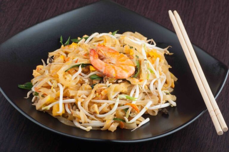 野菜がたっぷり食べられるパッタイの魅力とオススメのタイ料理店3選 - 胃弱さんの食べ歩き