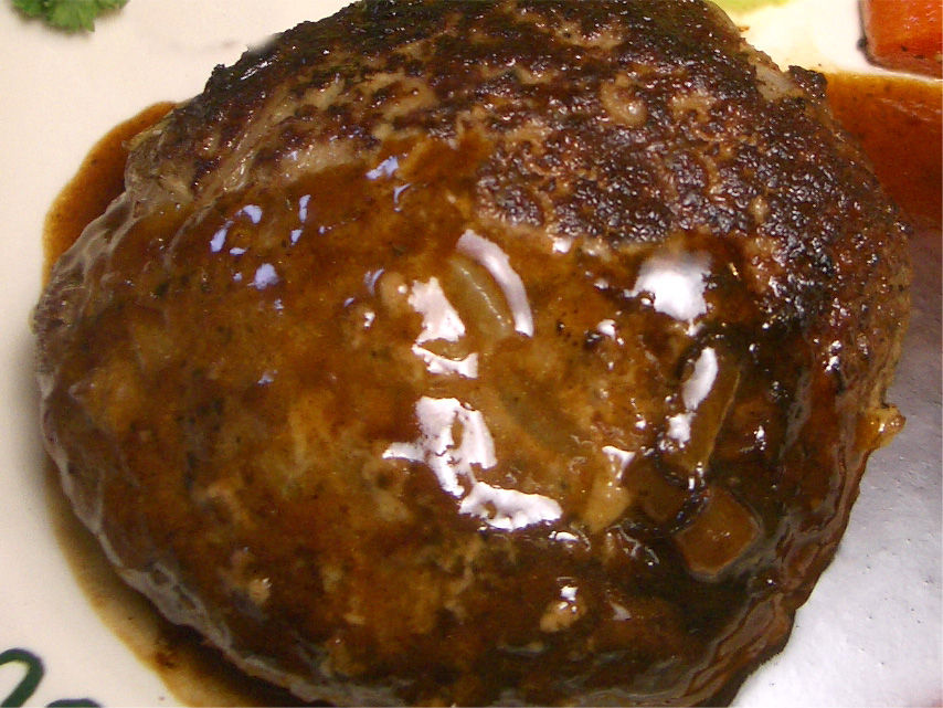 相葉マナブ 榎研ハンバーグ〜トマトガーリックソース〜の作り方。名店！榎本ハンバーグ研究所の再現レシピ - miraku 〜美楽食