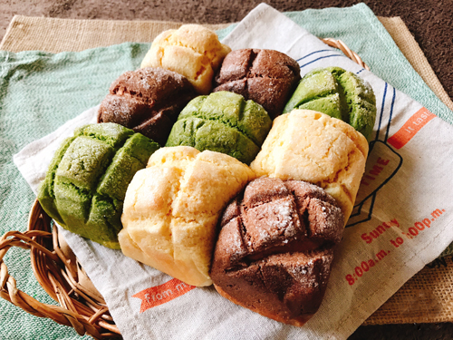 初心者でも簡単！しっとり生地で中まで美味しいザクザクメロンパンの作り方手作りパン ゆっこぱん