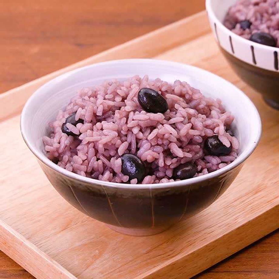 黒豆と鶏肉の炊き込みご飯