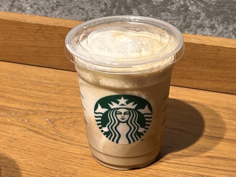 スタバ 昨年大人気だった「エスプレッソアフォガートフラペチーノ」が今年も登場