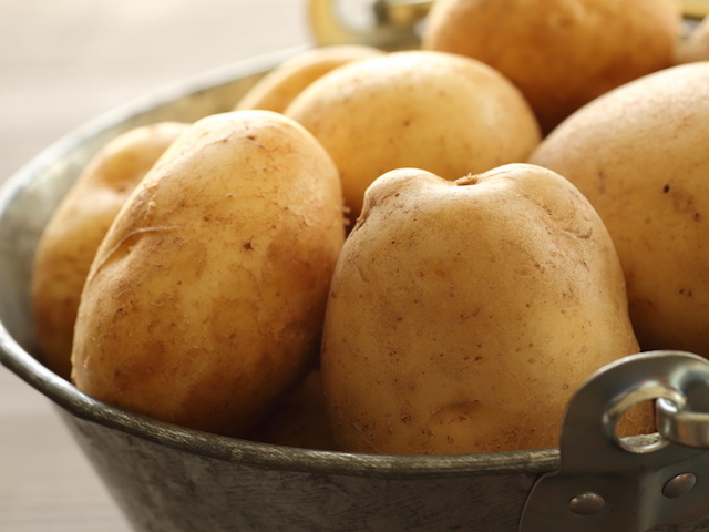 夕食に加えたい、デンプン質を含まない「低炭水化物野菜」12選を栄養学の専門家が指南！ハーパーズ バザー Harper's BAZAAR 公式