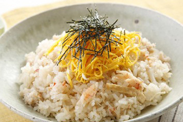蟹ときのこの具沢山炊込みご飯 – 幻の蟹 まるずわいがに専門店かに物語