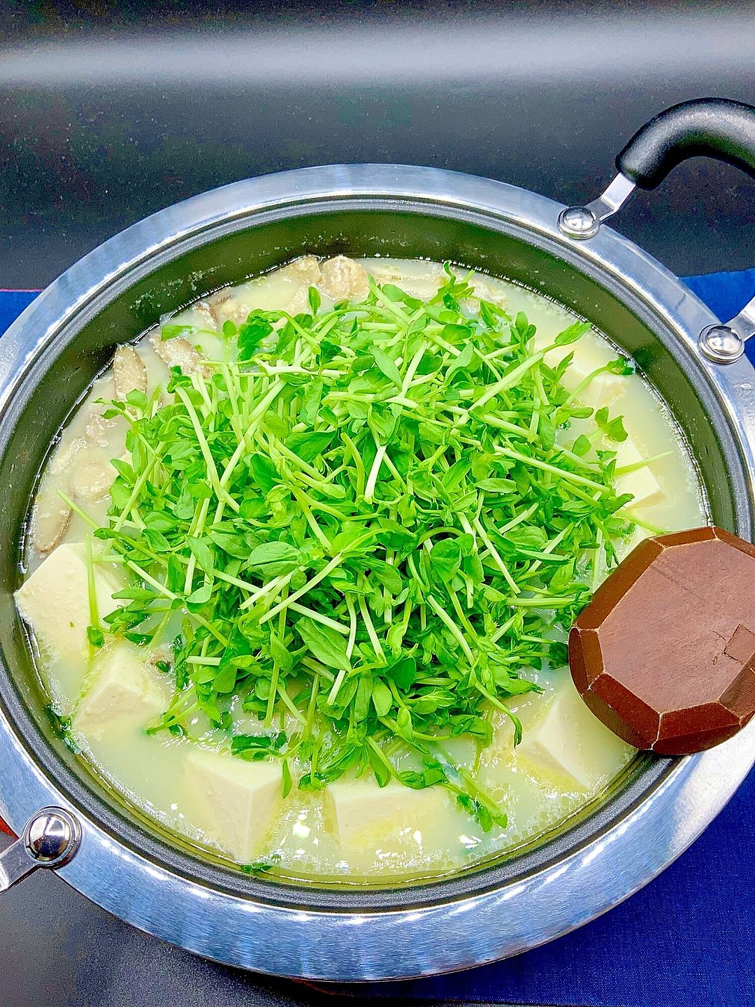 ごま豆乳鍋レシピタカノフーズ株式会社